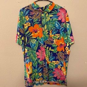 Vintage stock Polo Hawaiian Print great material.